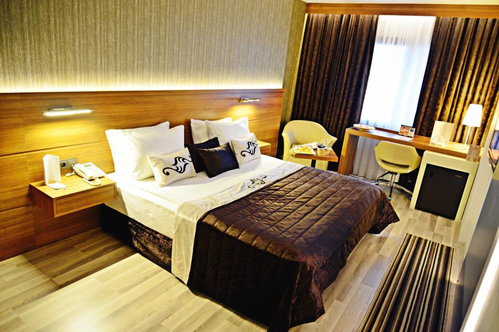 Aksan Hotel Izmir Eksteriør billede