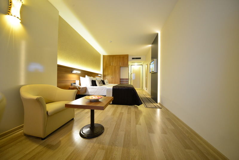 Aksan Hotel Izmir Eksteriør billede